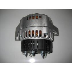 Generator / Lichtmaschine linksdrehend 14 Volt 85 Ampere, ohne Riemenscheibe